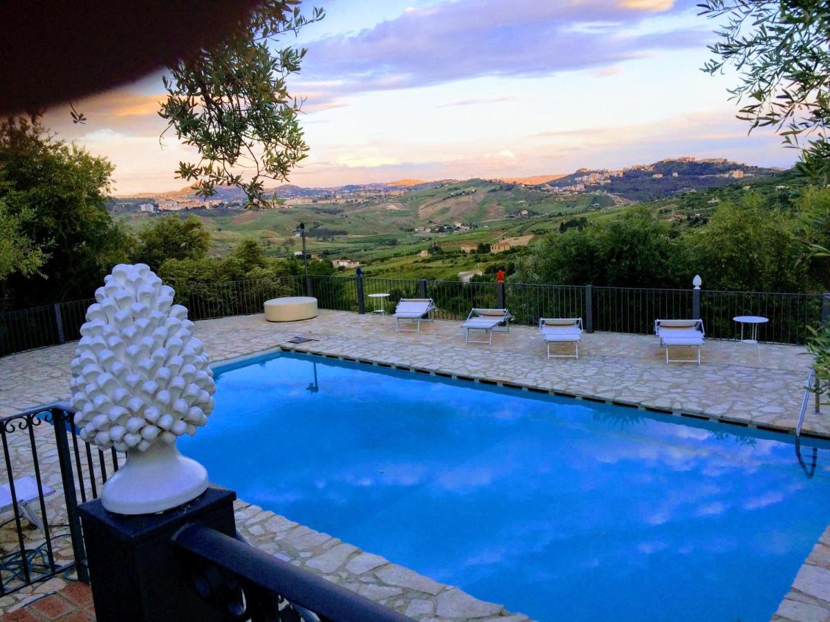 Agriturismo Roba Degli Ulivi Villa Agrigento Bagian luar foto
