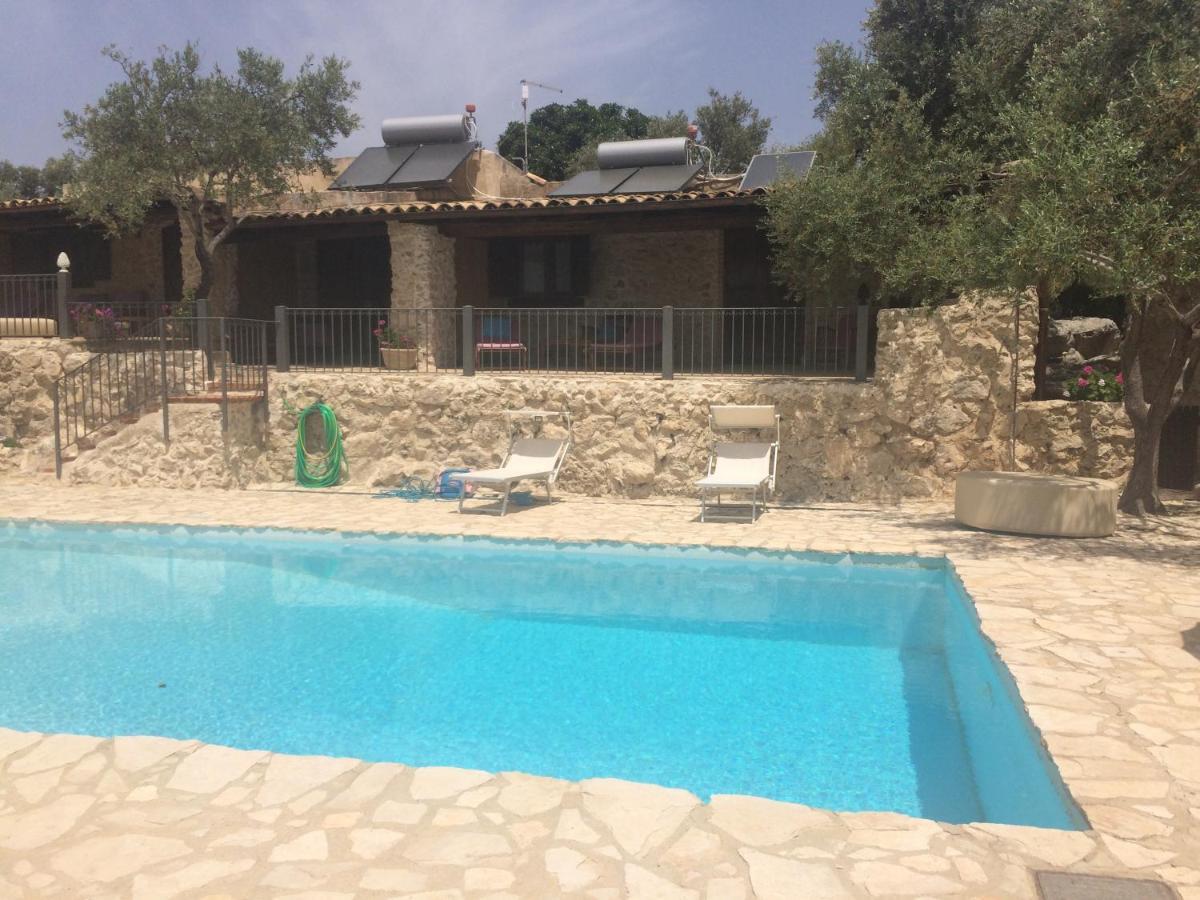 Agriturismo Roba Degli Ulivi Villa Agrigento Bagian luar foto